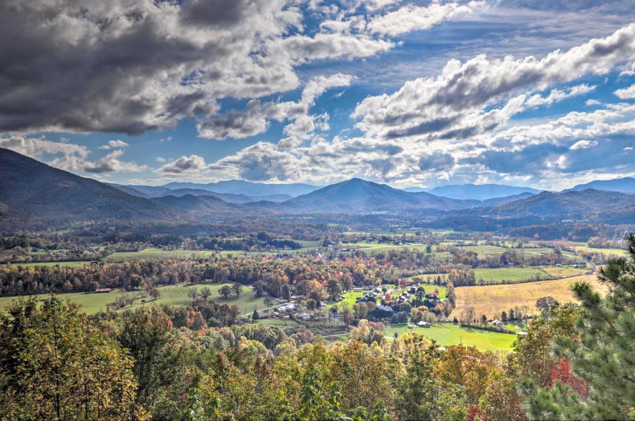Villa Smoky Mountain Retreat With Hot Tub, Arcade Games Pigeon Forge Esterno foto