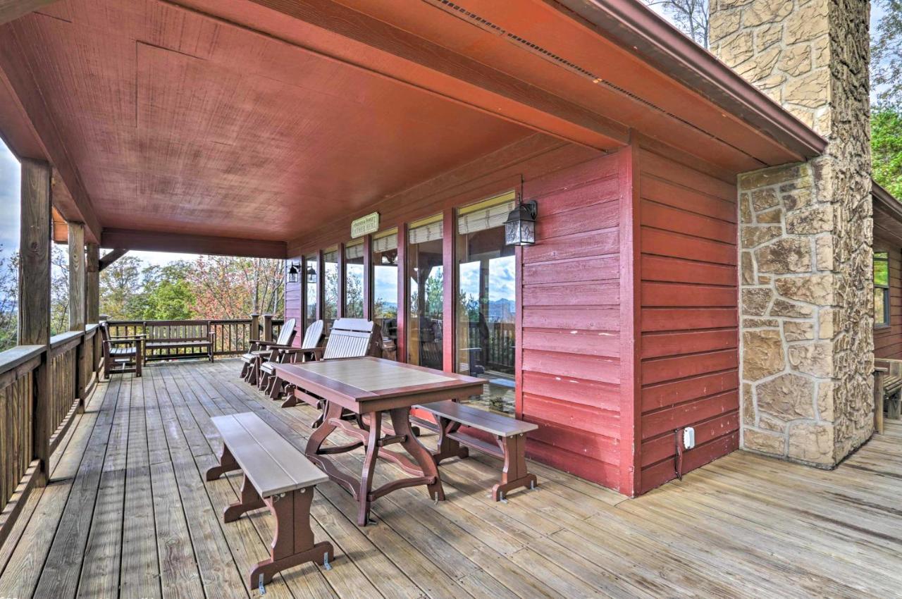 Villa Smoky Mountain Retreat With Hot Tub, Arcade Games Pigeon Forge Esterno foto